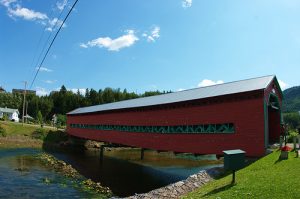 PONT COUVERT