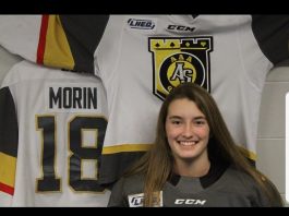 Le hockey: Une passion pour Naomi Morin de Gaspé