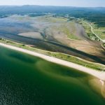 Un cachet unique naturel s’offre aux visiteurs du Barachois de Malbaie