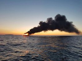 Un bateau de pêche incendié au large de L’Anse-à-Beaufils