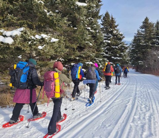 Aller jouer dehors ensemble malgré le cancer