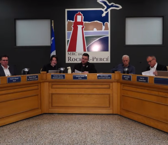 Les MRC de la pointe gaspésienne inquiètes de la réforme du PEQ