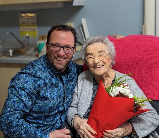 Dame Jeanne-d’Arc LeBreux célèbre ses 100 ans