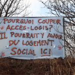 Des bannières à Gaspé pour décrier l’austérité