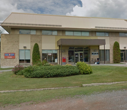 Manifestation contre le trou noir à Chandler