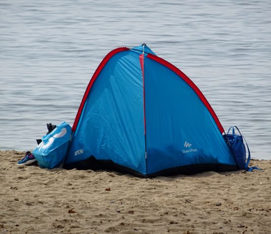 Pétition pour le camping dans les endroits publics de Gaspé