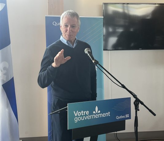 Avenir des pêches : André Lamontagne critique le fédéral