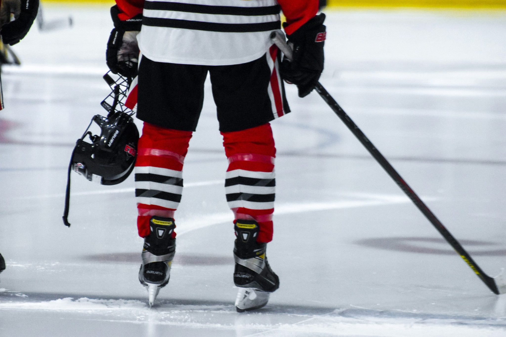Pliera Hockey Gaspésie se pliera à des règles mal adaptées aux régions - Radio ...