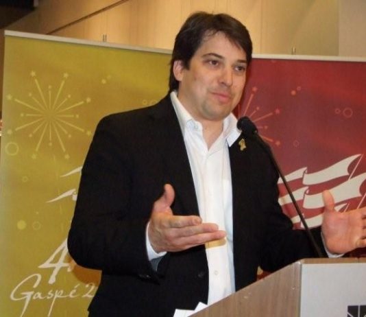 RETRAIT DE LA POLITIQUE MUNICIPALE